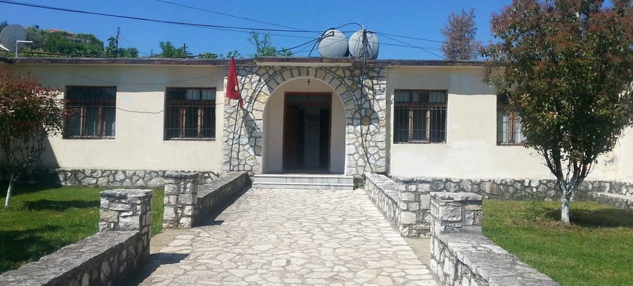 Vala e dorëheqjeve vazhdon në Bashkinë e Selenicës