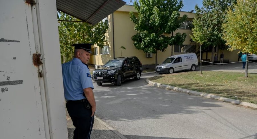 Bastisje në Agjencinë e Kadastrës dhe atë të Arkivave