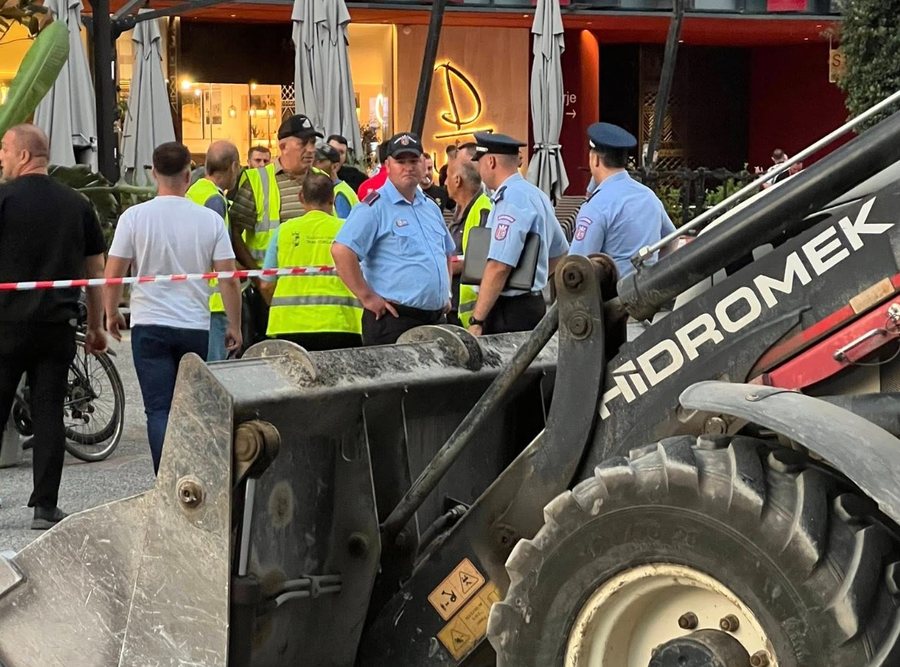 Operacioni "fadroma” tek Arena