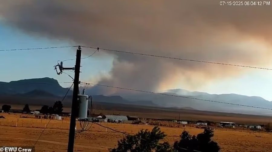 Zjarr i madh pranë “Zonës 51” në Nevada,