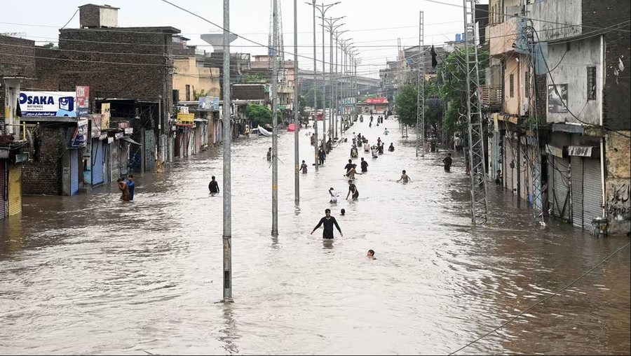 170 dead in Pakistan floods, half of them children