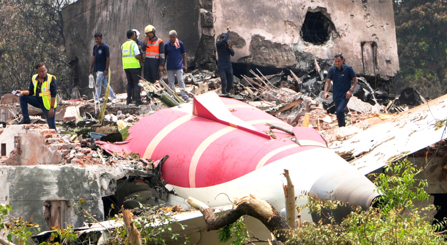 Alaska Airlines, Germanwings, Malaysia Airlines: Kur pilotët rrëzuan