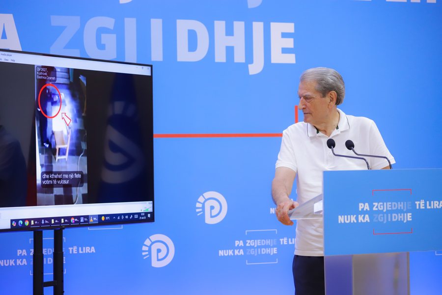 Akuzat për “Trenin bullgar” në zgjedhje, Berisha publikon