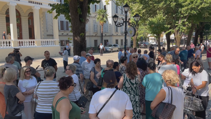 Traders in protest, the Mufti of Shkodra demands the removal of the Zdrale
