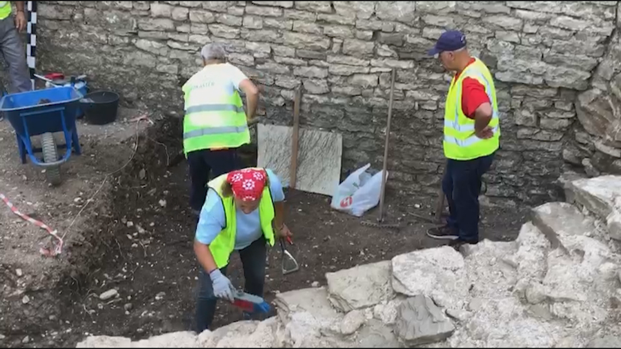A human skeleton was found in Gjirokastra, the castle of Argjiro, from the