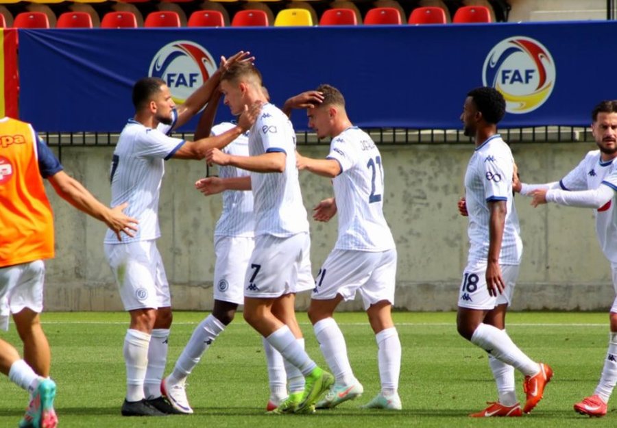 Dinamo fiton me përmbysje në Andorrë dhe hedh një hap drejt