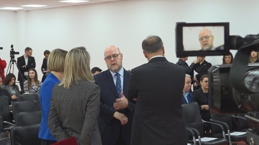 Last constitutive session, all foreign ambassadors will be in the Assembly