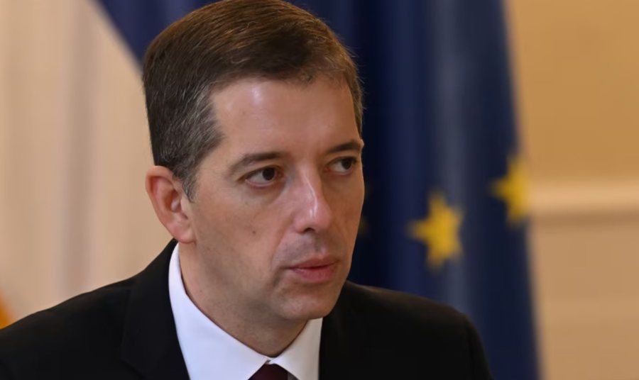 Gjuriç bisedon me ambasadorët e Rusisë dhe Kinës për