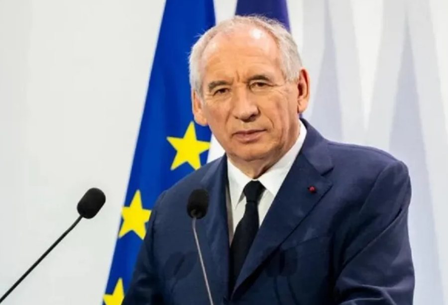 Kryeministri francez: Marrëveshja tregtare SHBA-BE, një ditë e