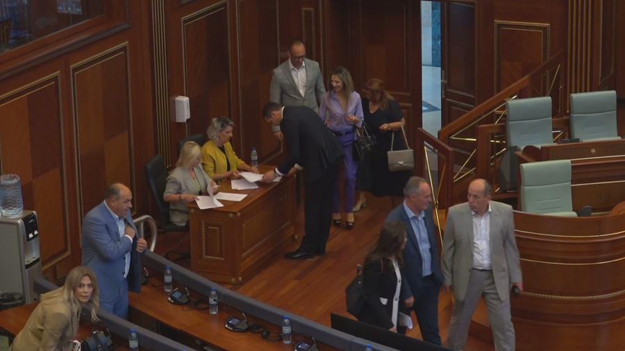 Zero work, full expenses, over 671 thousand euros for MPs in Kosovo, their