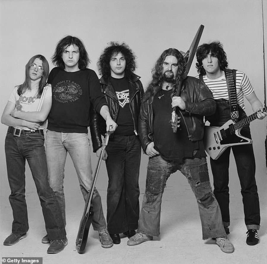 Ndahet nga jeta solisti i parë i Iron Maiden