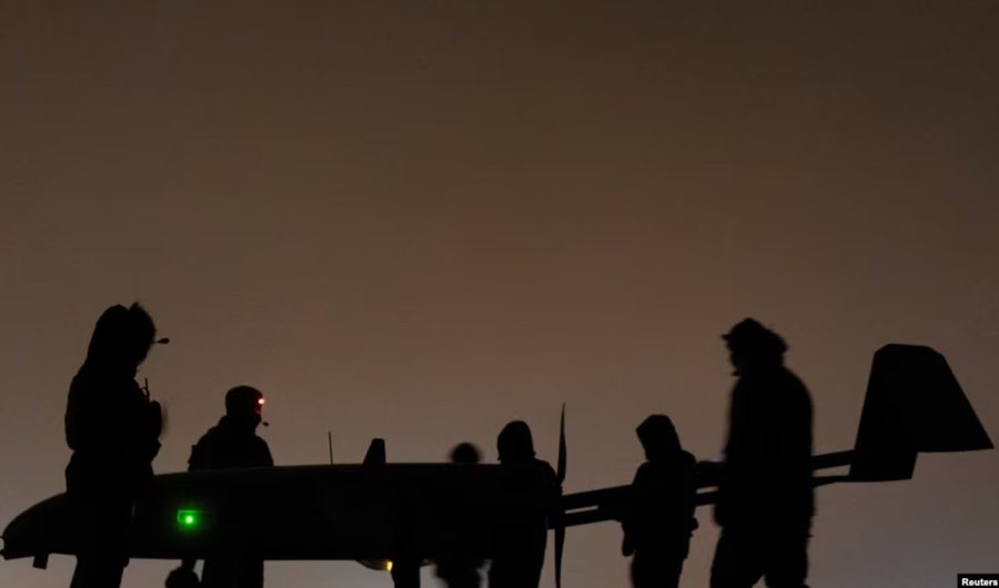 Ukraine strikes Russian bases, Russia threatens with "Dead Hand"
