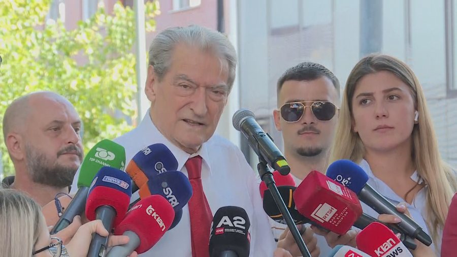 Berisha sulmon Altin Dumanin: Mashtrues i rangut të lartë, mbron