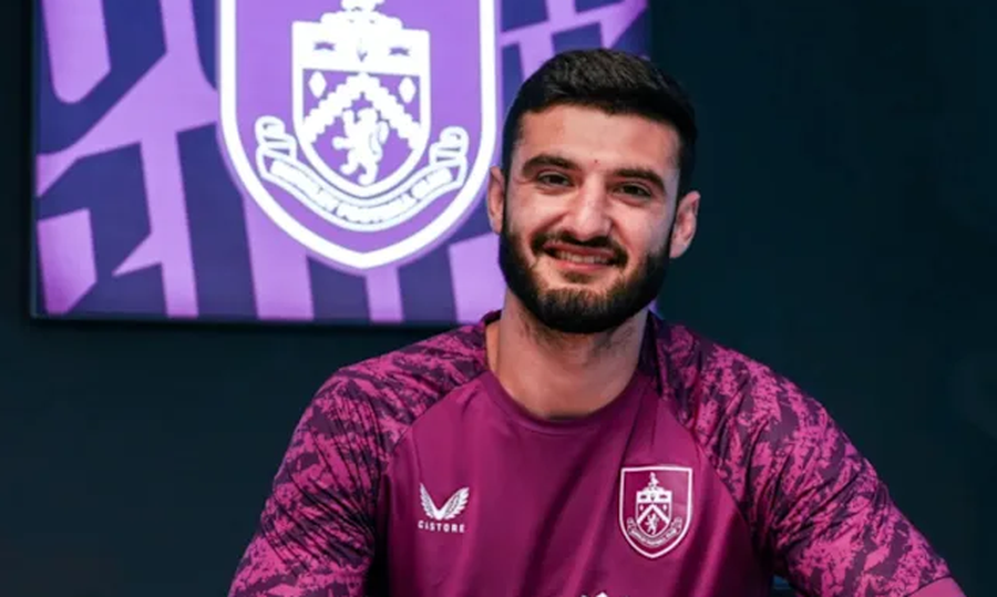 Kontratë 5-vjeçare, Burnley zyrtarizon Armando Brojën