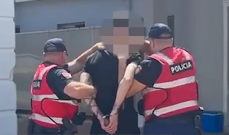 Dërgoi armë zjarri dhe municion në Itali, arrestohet
