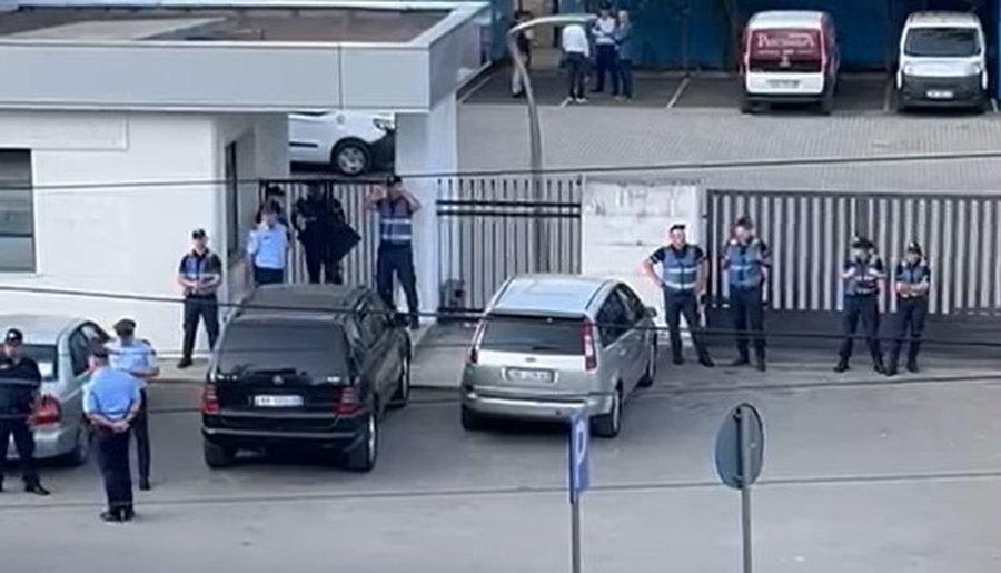 Ndërhyrja e policisë në ambientet e televizionit News 24, reagon