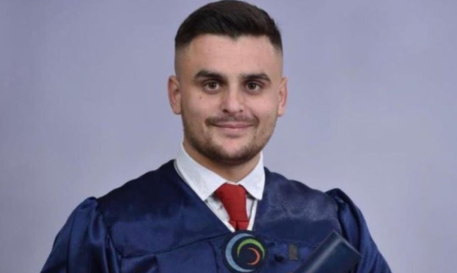 "Bëra detyrën, nuk jam hero", flet efektivi i policisë