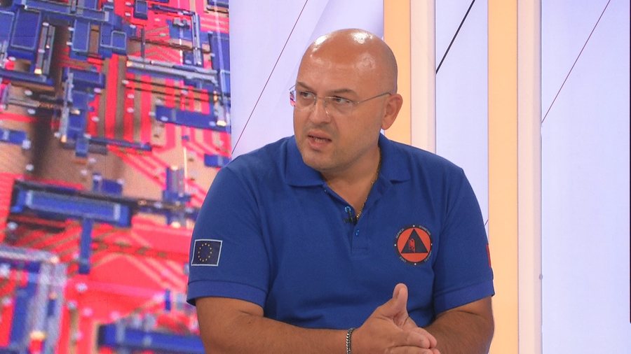 “Situata nga zjarret, alarmante”, drejtori pranë AKMC: