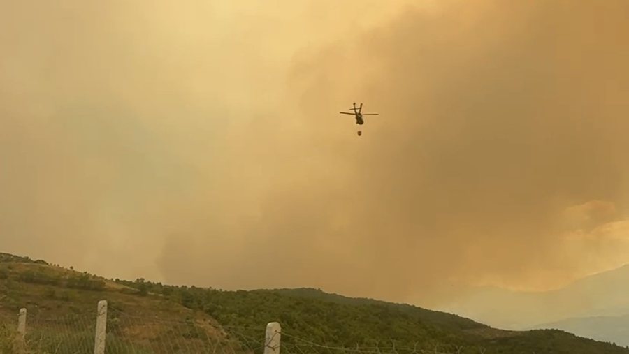 Situatë alarmante nga zjarret, urdhërohet evakuimi i banorëve
