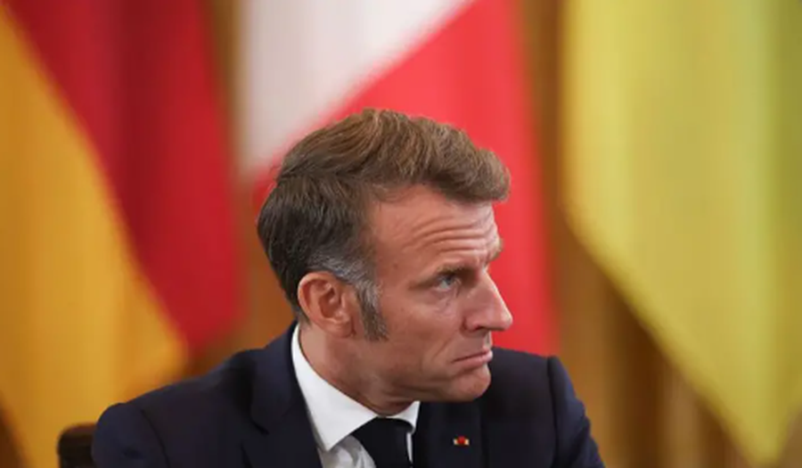 Macron këmbëngul: Samiti Zelensky-Putin duhet të mbahet në