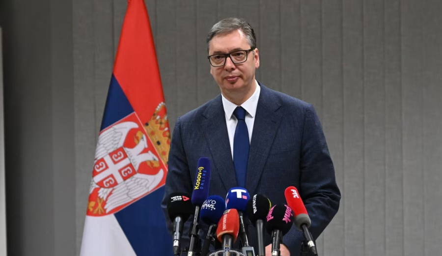 Mes tensioneve dhe akuzave për dhunë, Vuçiç fton
