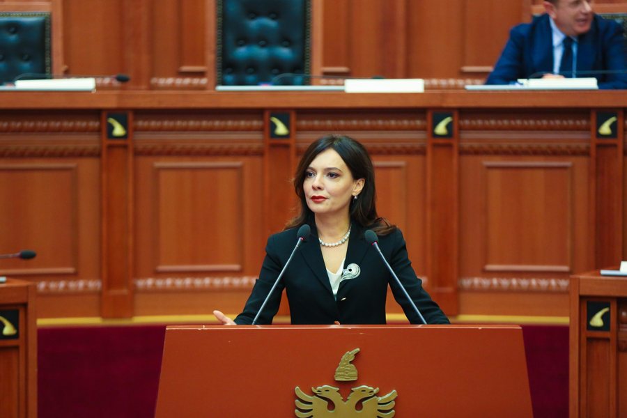 Lufta në Ukrainë, Zelensky dekoron Spiropalin: Urdhri i