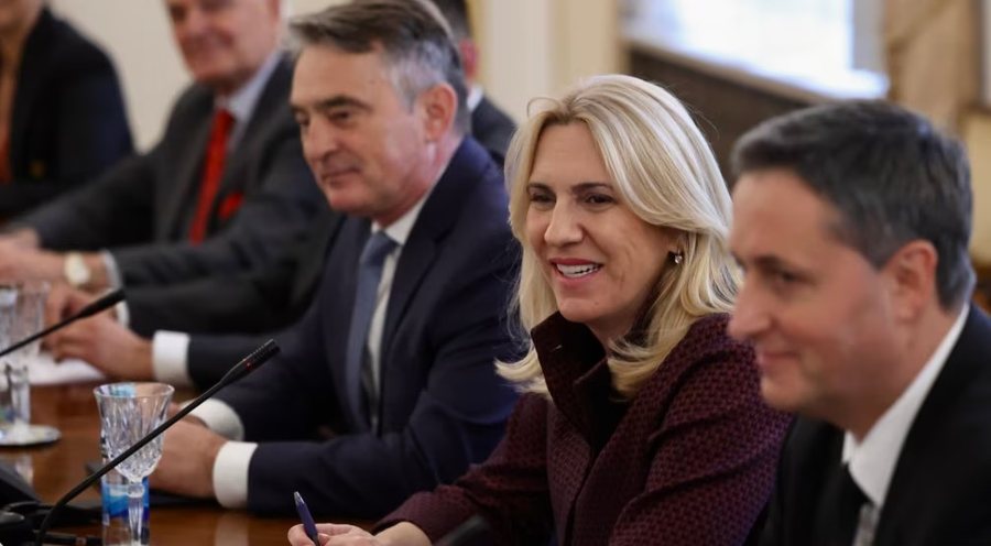 Bosnje: Bllokohet propozimi i Cvijanoviqit për ta nominuar Trumpin për