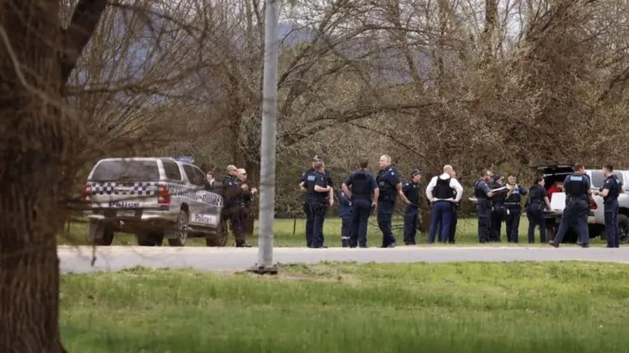Po ekzekutonin një urdhër arresti, vriten dy oficerë policie