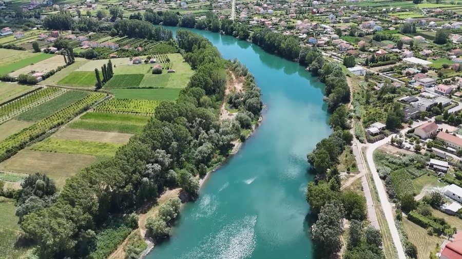 “Buna Fest”, i jep jetë lumit, vendas e turistë