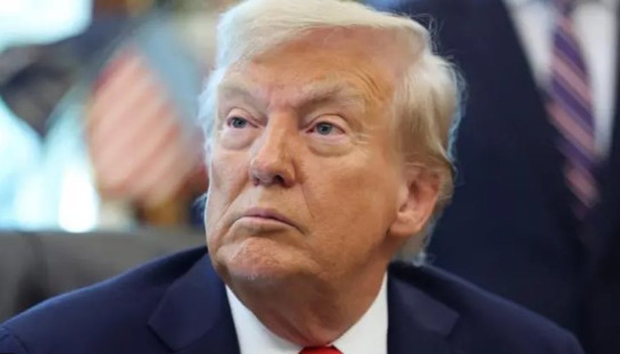 Vrasjet në shkollën në SHBA, Presidenti Trump urdhëron uljen