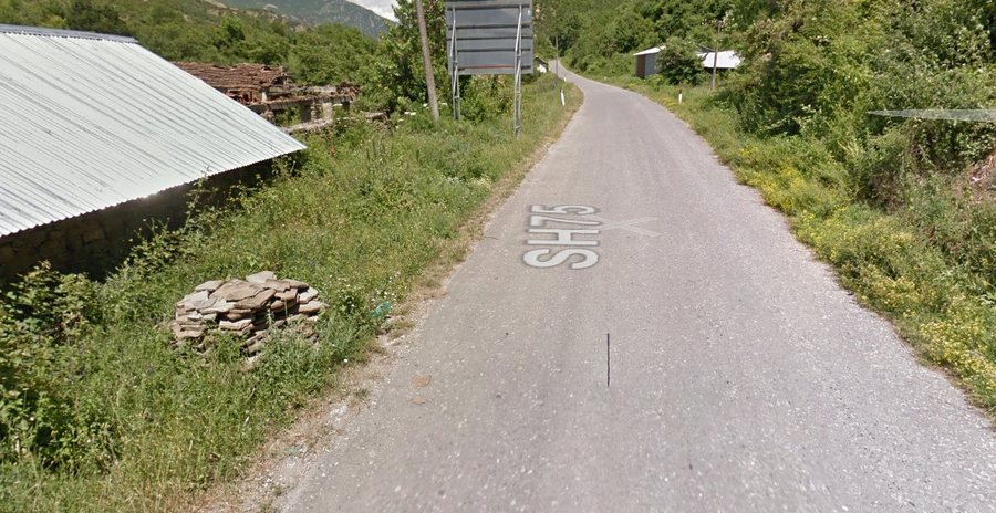 Aksident në Përmet, humb jetën 90-vjeçari