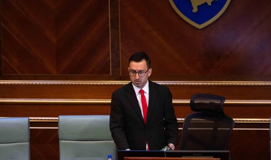 Basha distancohet sërish nga artikulli kundër UÇK-së