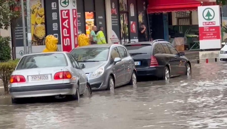 Stuhia le pa drita Gjirin e Lalzit, Hamallajn dhe Xhafzotajn