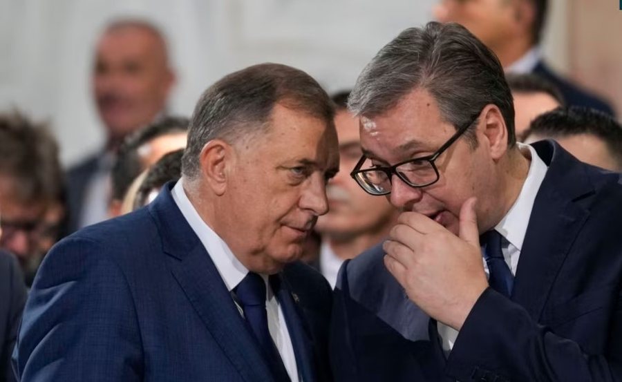 Dodik e Vuçiq përsëri kërkojnë