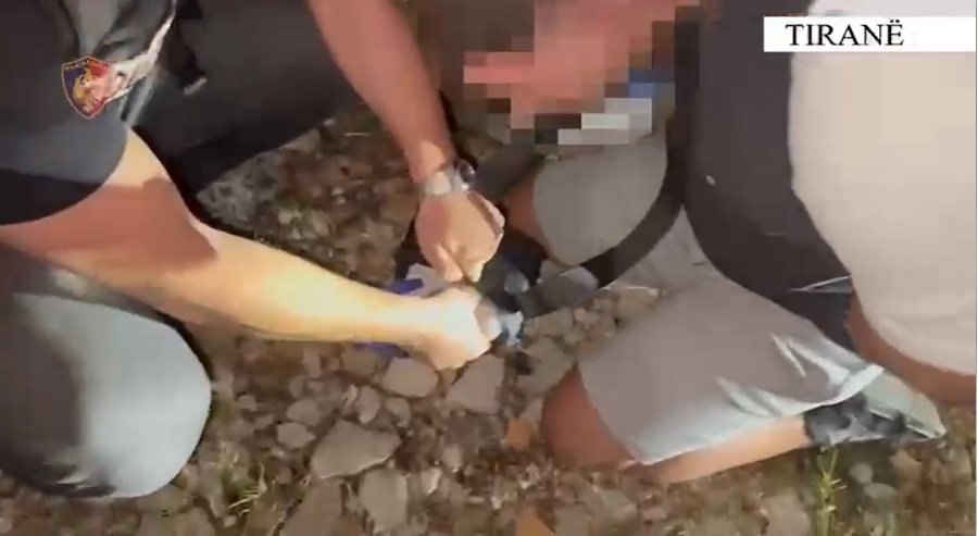 Arrestohet 22 vjeçari i armatosur në Krrabë