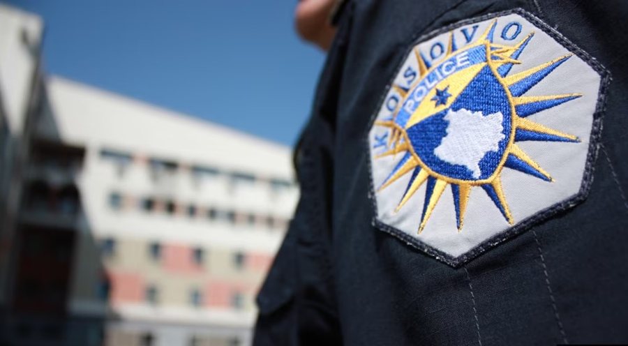 Kosovë, arrestohet një zyrtar policor nën dyshimet për