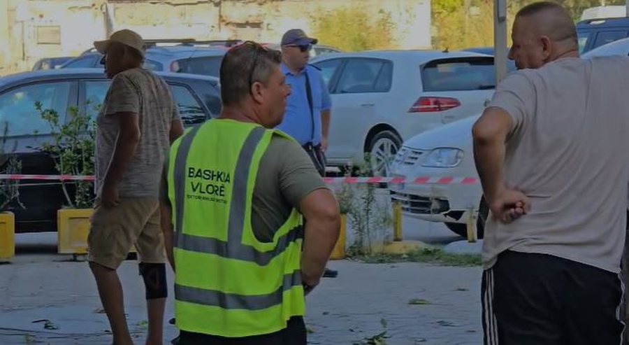 IMT aksion në Vlorë për lirimin e trotuareve dhe hapësirave
