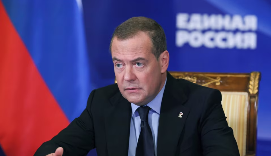Medvedev: Finlanda po përgatitet për luftë me Rusinë