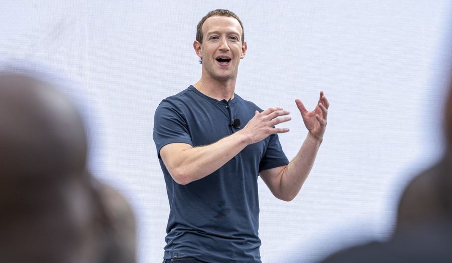 Mark Zuckerberg: Jemi në fund të epokës së telefonave