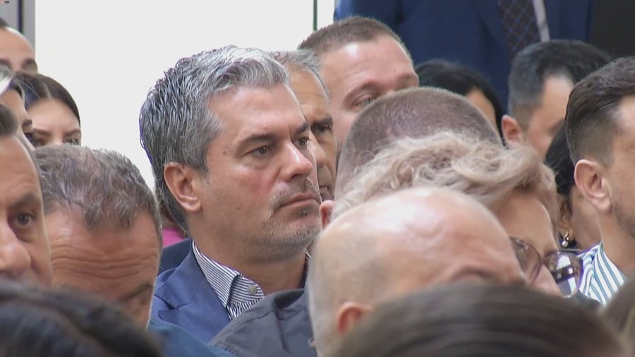 Dorëheqja e Ermal Dredhës, Rama: Kreu i bashkisë u zbut më