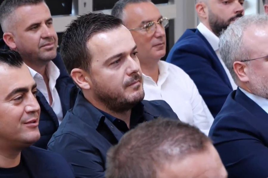 Rama propozon kryebashkiakun e Cërrikut Ministër të