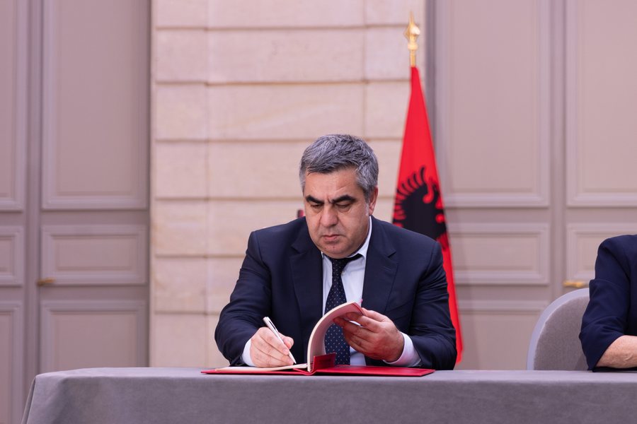 Miratohet metodologjia dhe tarifat e shpërblimit të veprave të