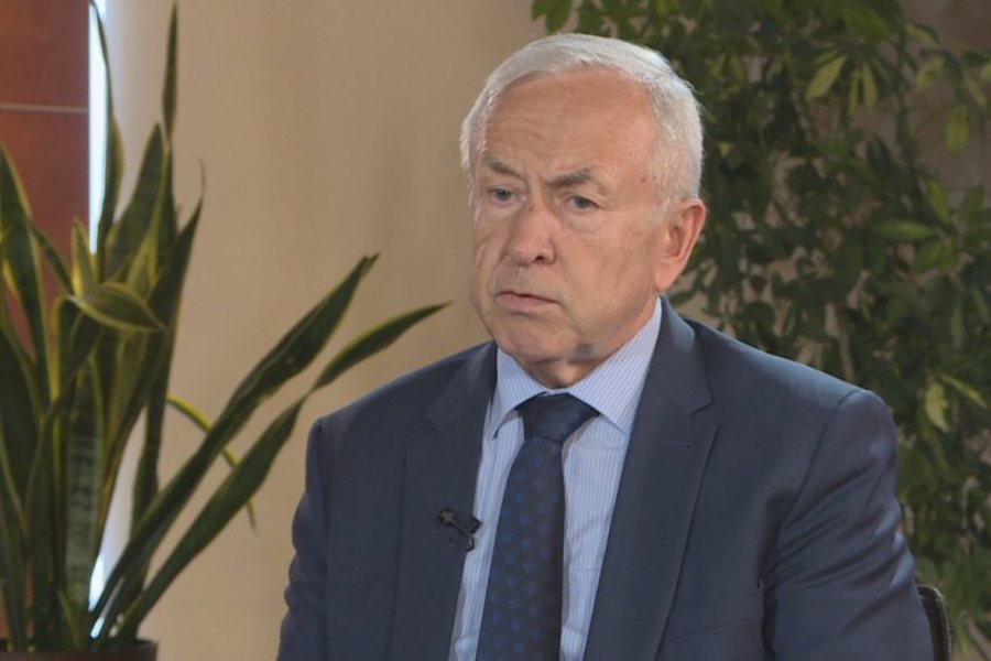 Ishte duke vrapuar, ambasadori i Ukrainës në Shqipëri pëson
