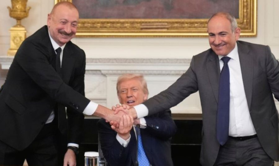 “Ndala luftën Shqipëri-Azerbajxhan”- Trump vijon gafat,