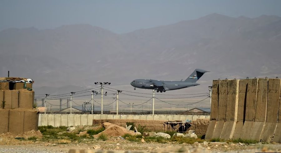 Trump thotë se SHBA-ja synon ta rimarrë bazën Bagram në