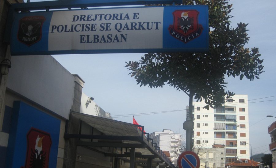Pranga 37-vjeçarit në Elbasan, abuzoi seksualisht me vajzën e