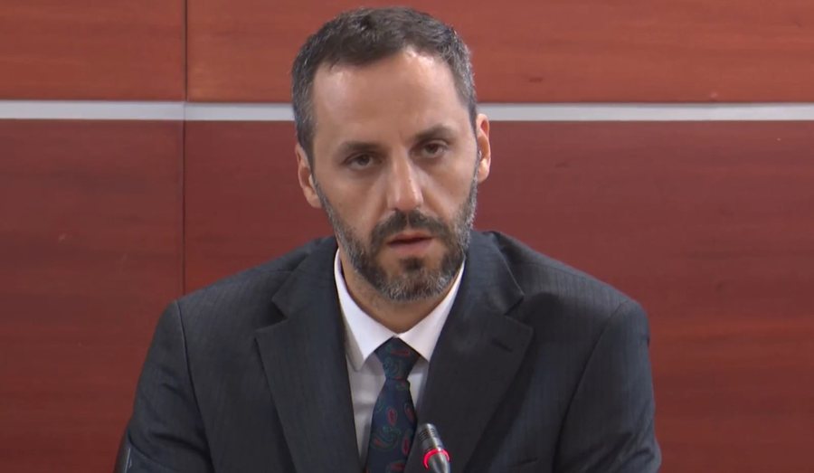 Lamallari tregon dy prioritetet në fjalimin e parë si ministër