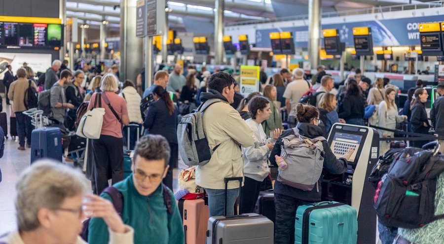 Sulmet kibernetike në aeroporte: Çfarë duhet të dini