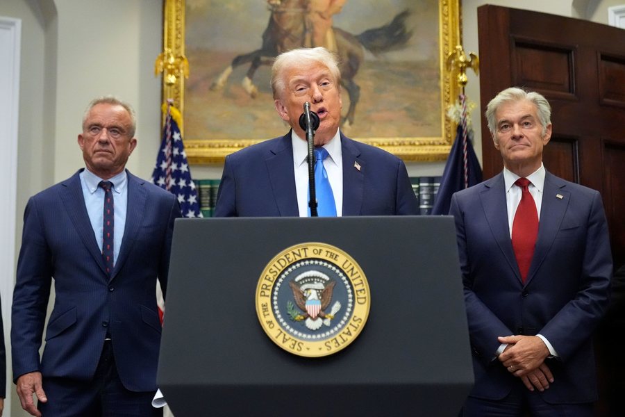 Trump: Disa grupe nuk marrin vaksina dhe nuk kanë autizëm! Po fusin