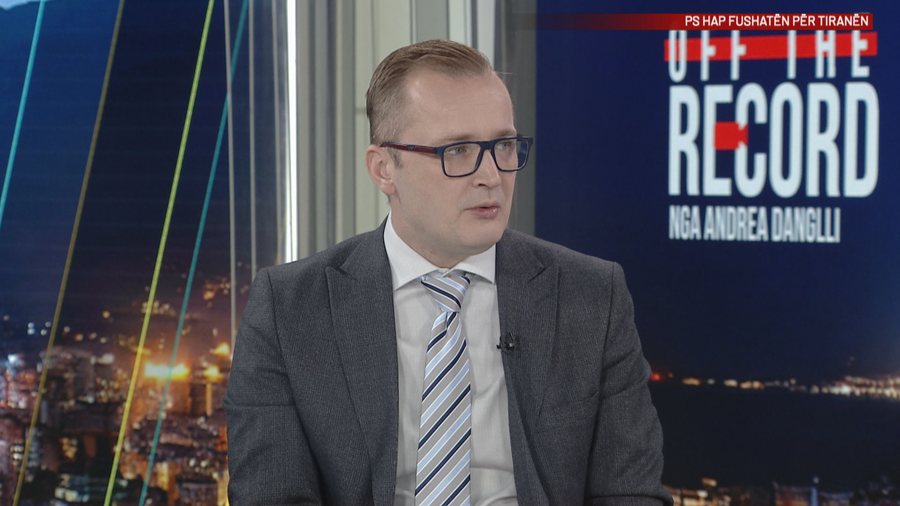 “A do kandidoni për Bashkinë Tiranë? Lisandër Hoxha e